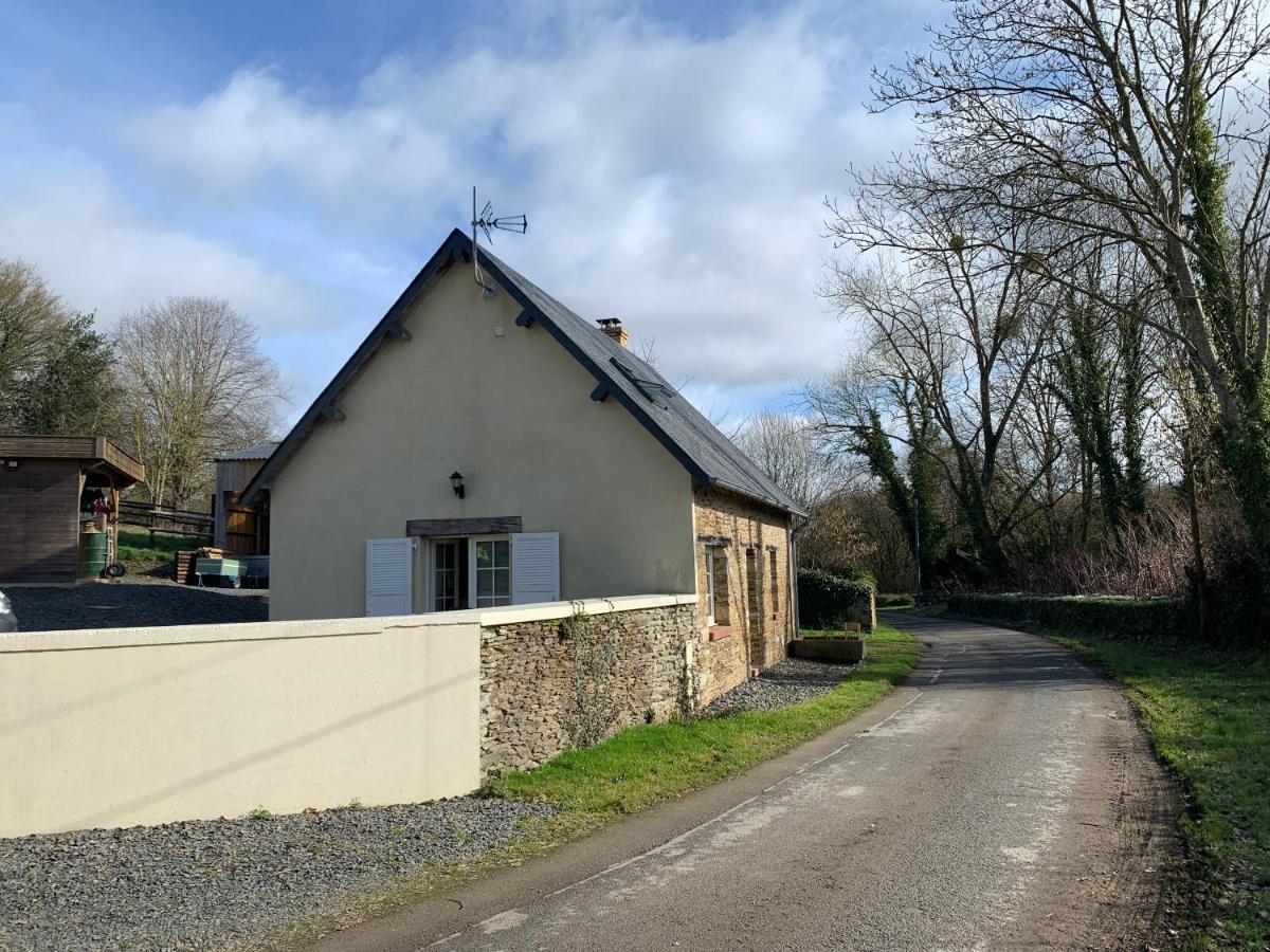 Gite " La Petite Maison" Livry  Экстерьер фото