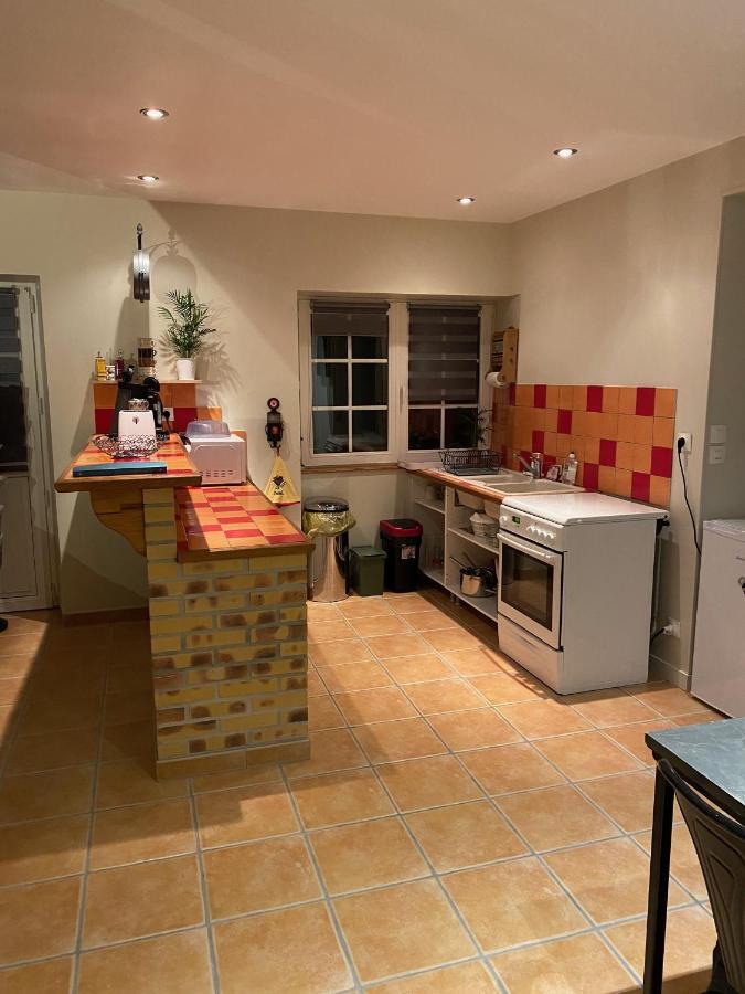 Gite " La Petite Maison" Livry  Экстерьер фото